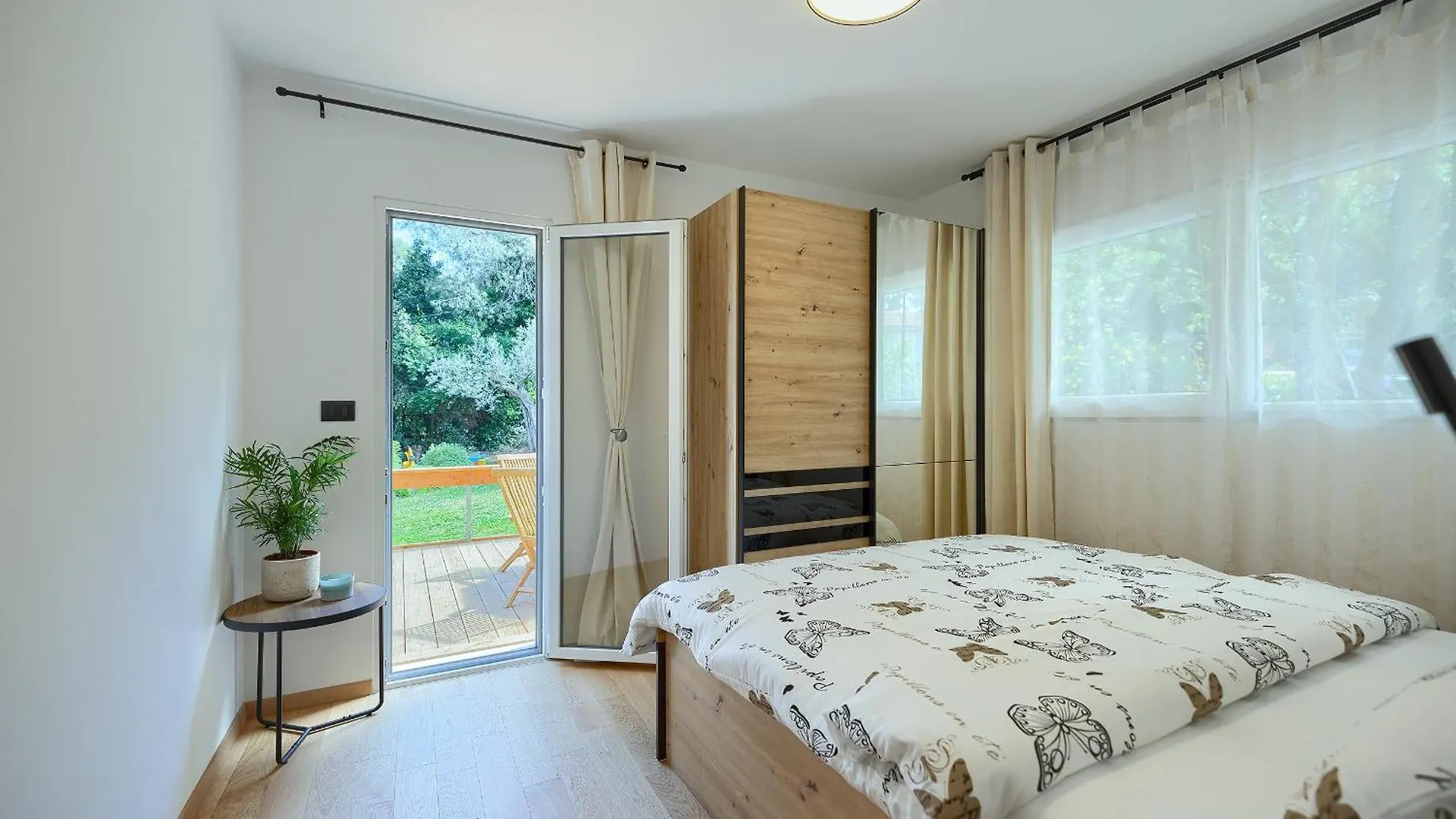 Apartment Luxury Apartman Niko Banjole
